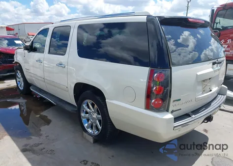 2012 GMC Yukon Xl 1500 Denali z USA, uszkodzony, nr VIN 1GKS1MEF8CR249919